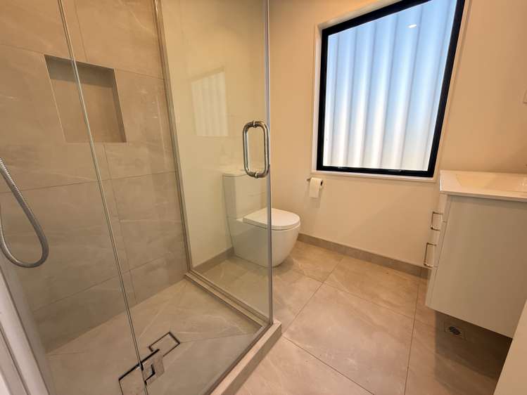 1/26 Leybourne Circle Glen Innes_11