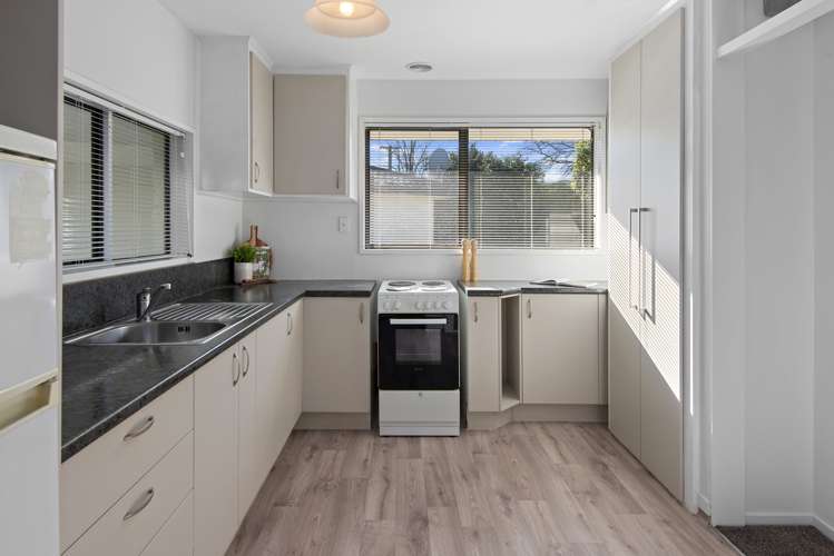 2/48 Jeffreys Road Fendalton_5