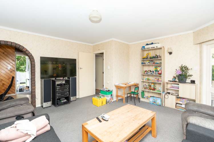 24 Southsea Crescent Silverdale_5