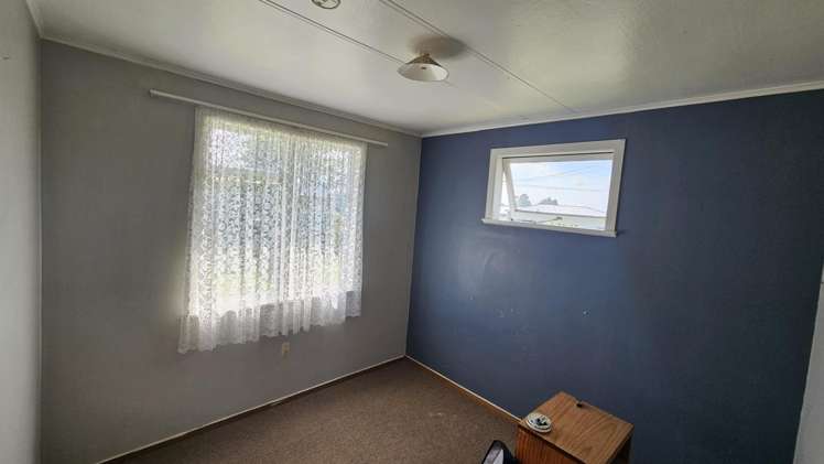 2 Ranfurly Street Waitara_5