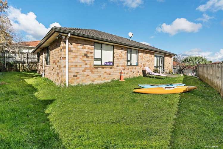 10 Nykki Place Papakura_7