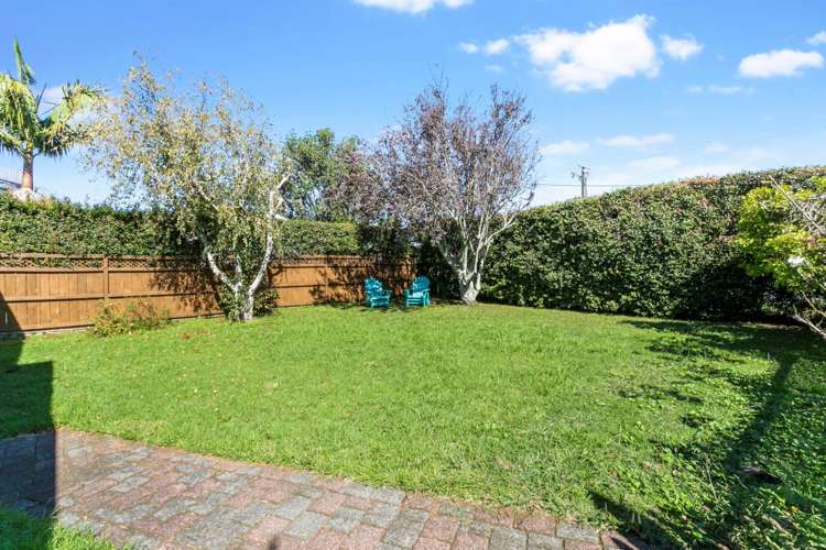 91 Symonds Street Royal Oak_10