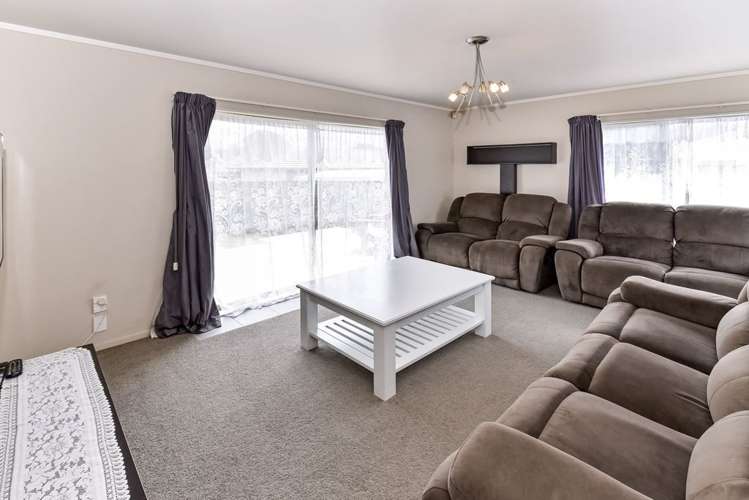 22 Settlers Cove Manurewa_5