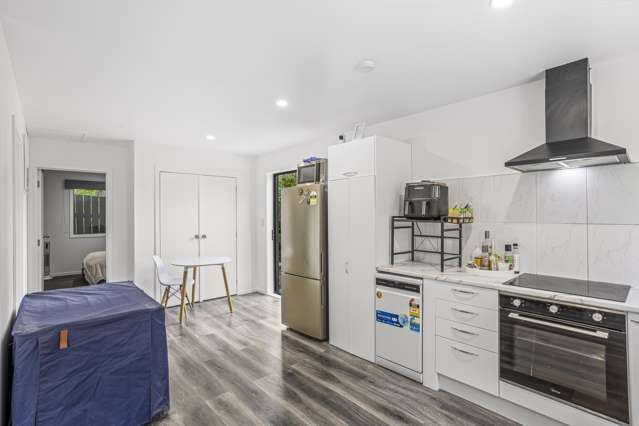 61A Gledstane Road Stanmore Bay_4