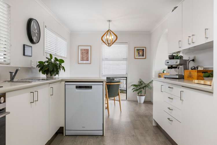 93 Hyde Avenue Richmond Heights_17