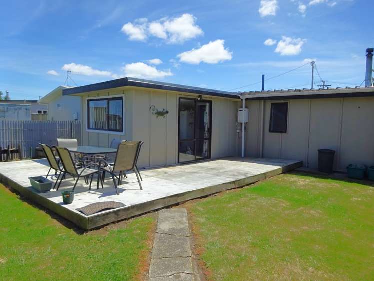 4 Norton Street Foxton Beach_14