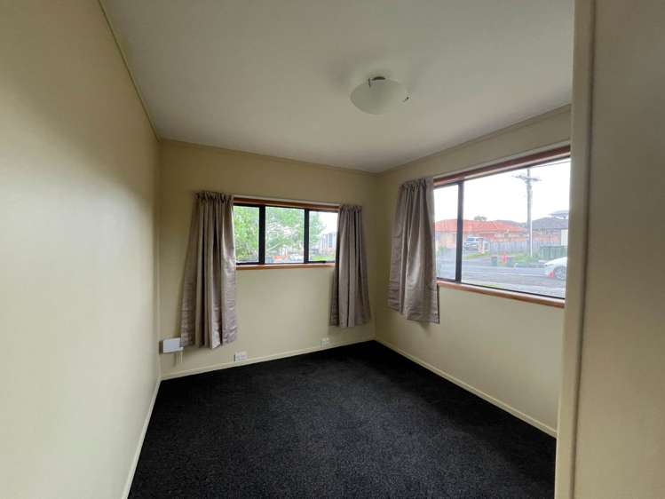 47 Hetherington Road Ranui_10