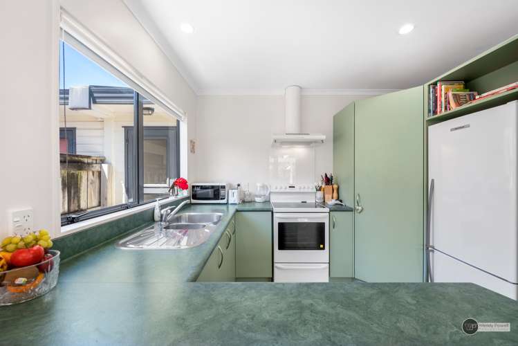 134b Stokes Valley Road Stokes Valley_10