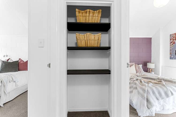 1 La Salle Drive Westown_11