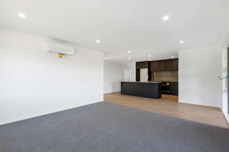 6 Frost Rise Hunua_6