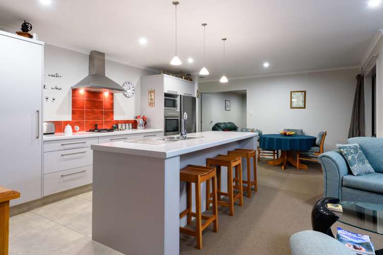 32 Ventura Key Papamoa_9