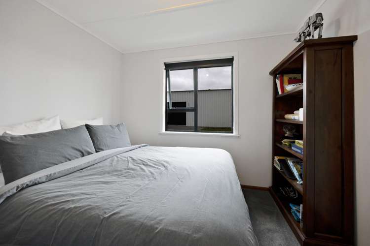 70 Cloten Road Stratford_21