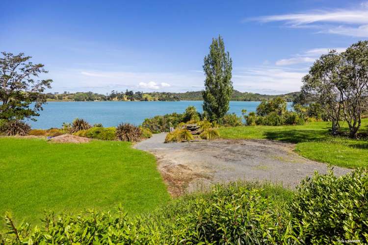 11 Young Street Mahurangi East_6