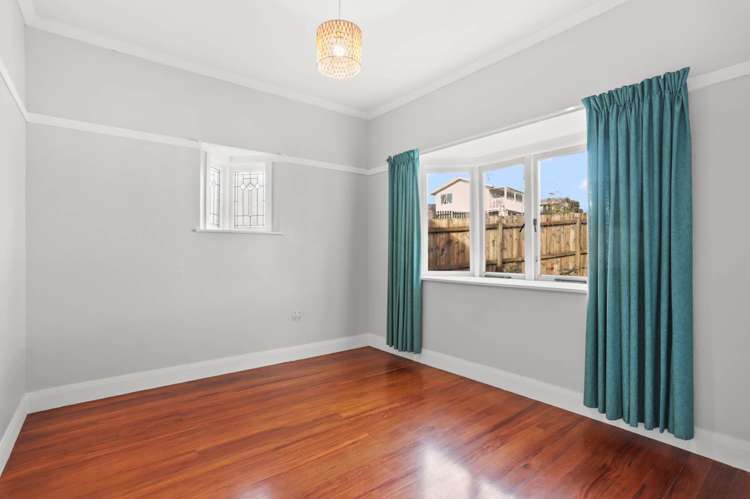 18a Ahiriri Avenue Avondale_8