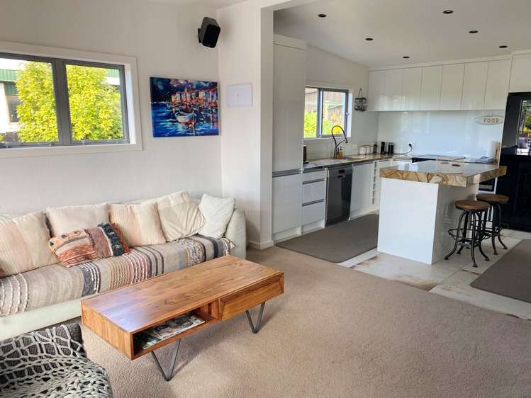 95 Brightside Road Stanmore Bay_6