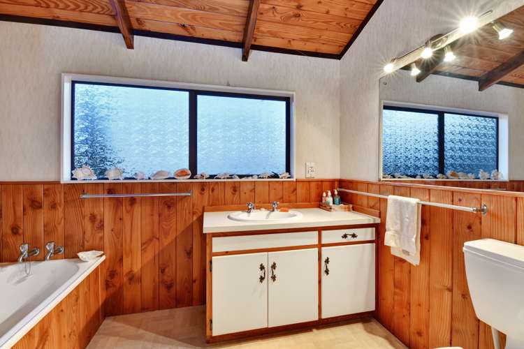 12b Polkinghorne Drive Manly_15