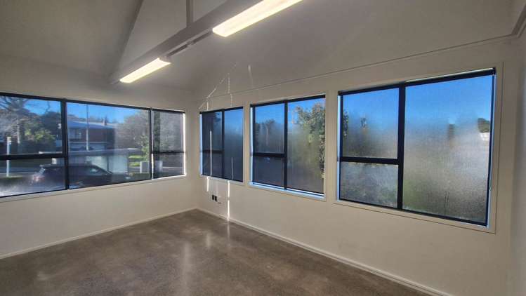 Unit A/46 Lake Road Northcote_2