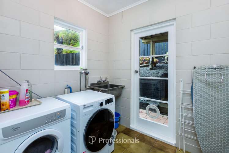 52 Cypress Drive Maungaraki_24