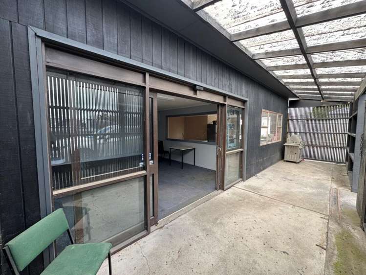 410-412 Tremaine Avenue Takaro_5