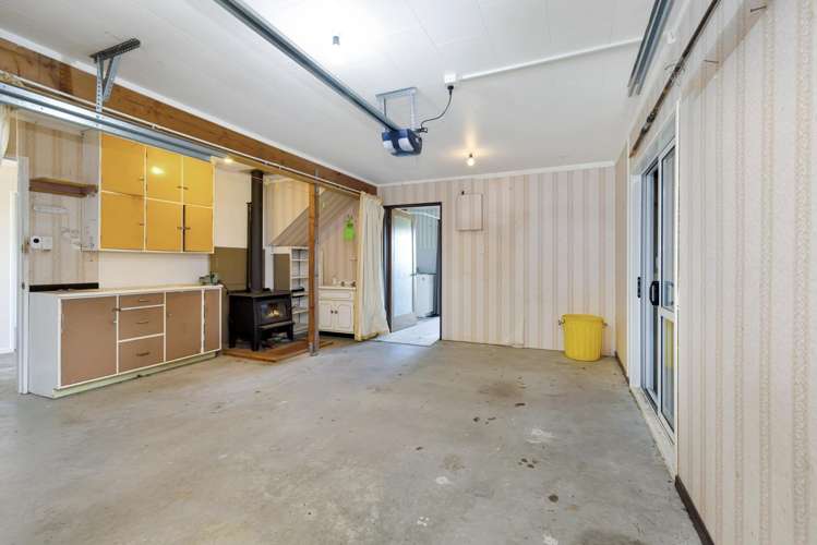 12 Moana Street Otaki Beach_15