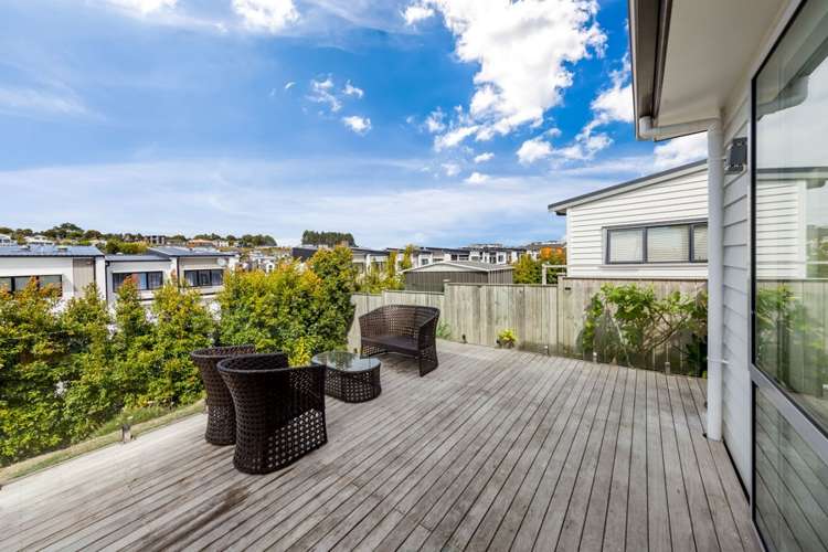 98 Colonial Drive Silverdale_12