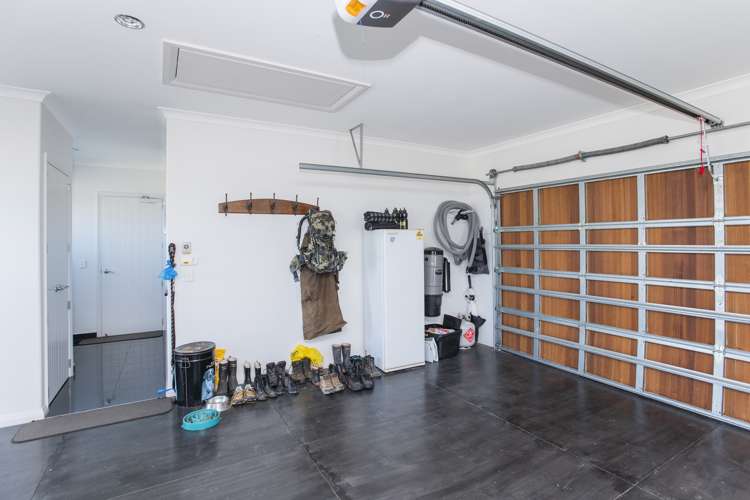 55 Lytton Road Riverdale_13