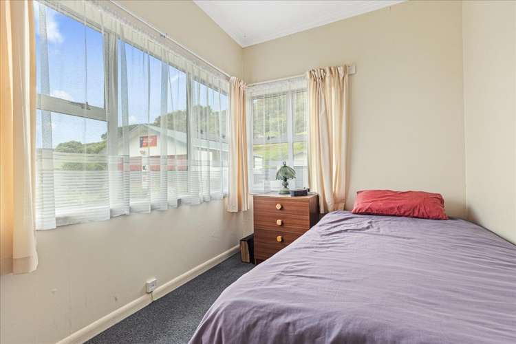 43 North Street Mokau_11