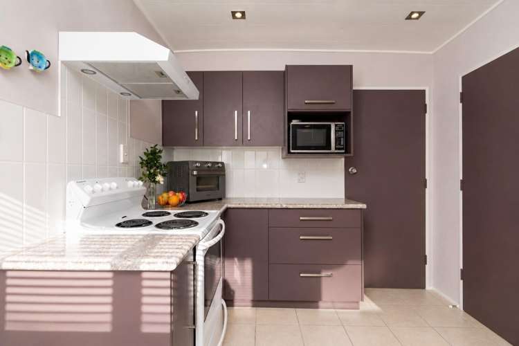 2/217 Taradale Road Pirimai_6