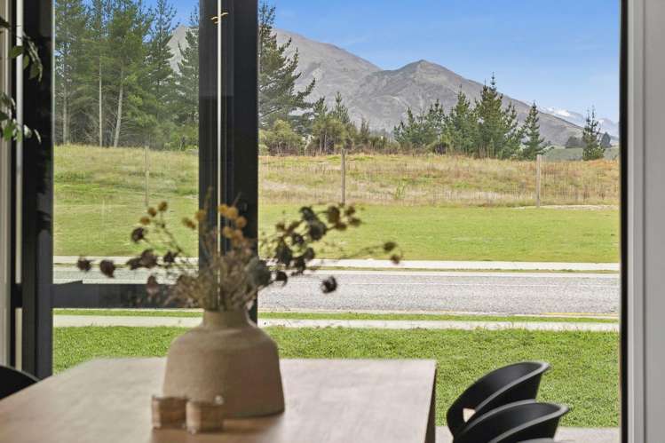 12 Moonstone Street Wanaka_17