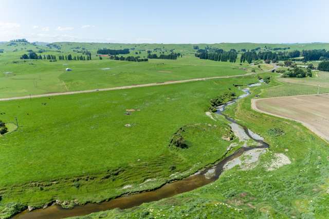Okawa Lifestyle Sections - Pukehamoamoa