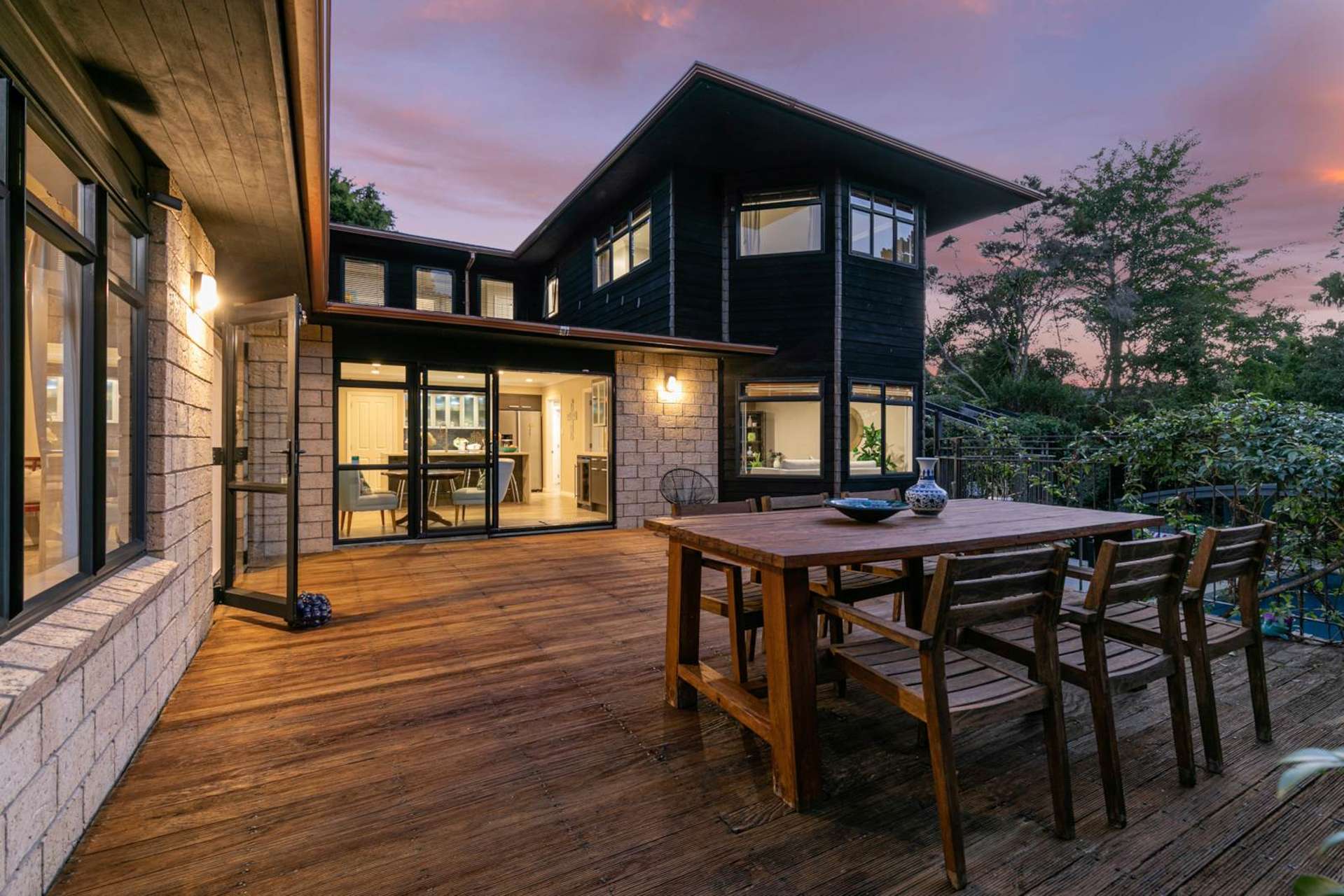 3 Oakford Park Crescent Greenhithe_0