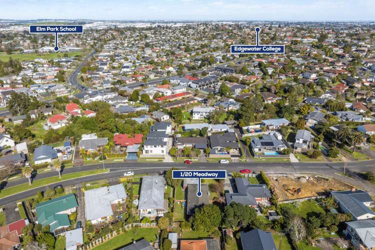 1/20 Meadway Sunnyhills_13