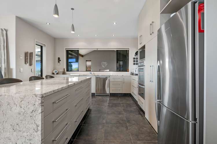 33 Glenroy Place Tikitere_7