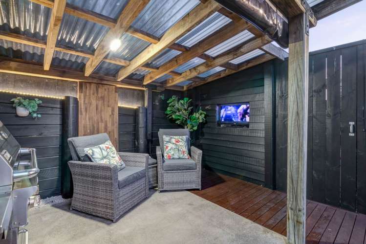 1 Barnacle Rise Red Beach_22