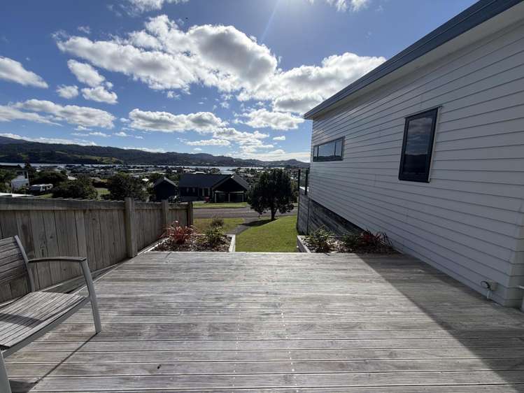 24 Panorama Parade Pauanui_25