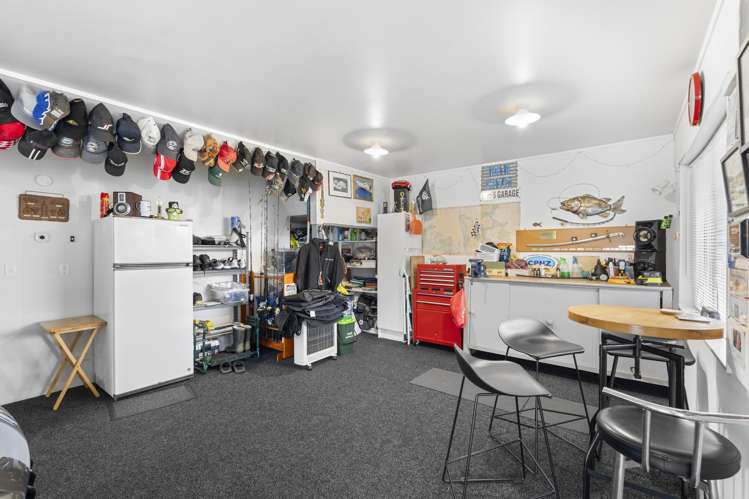 11 Vista Motu Red Beach_19