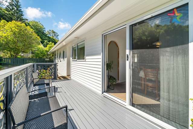 Easy Living on the Sunny Hills of Karori