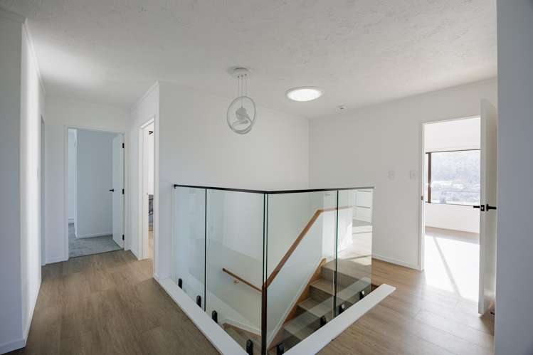 16 Kokako Place Taradale_11