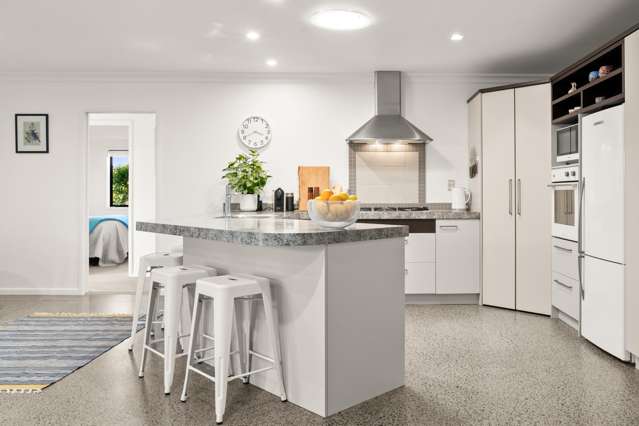 110 Rowesdale Drive Ohauiti_2