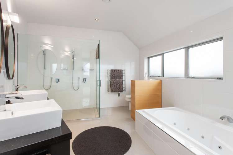 93 Merivale Lane Merivale_13