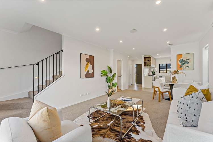 6 Orona Place Takanini_1