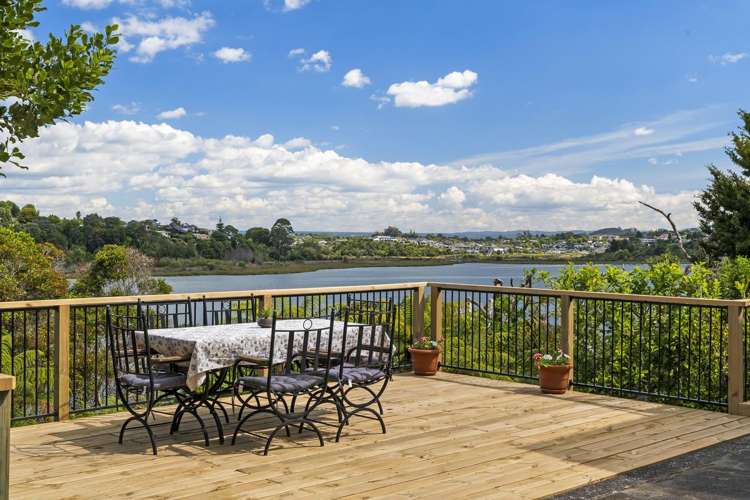 28 Sunny Bay Road Matua_7