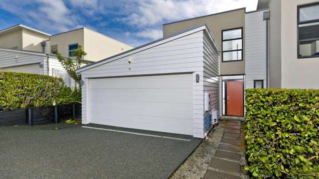 Superb Location - Modern 3 bedroom townhouse