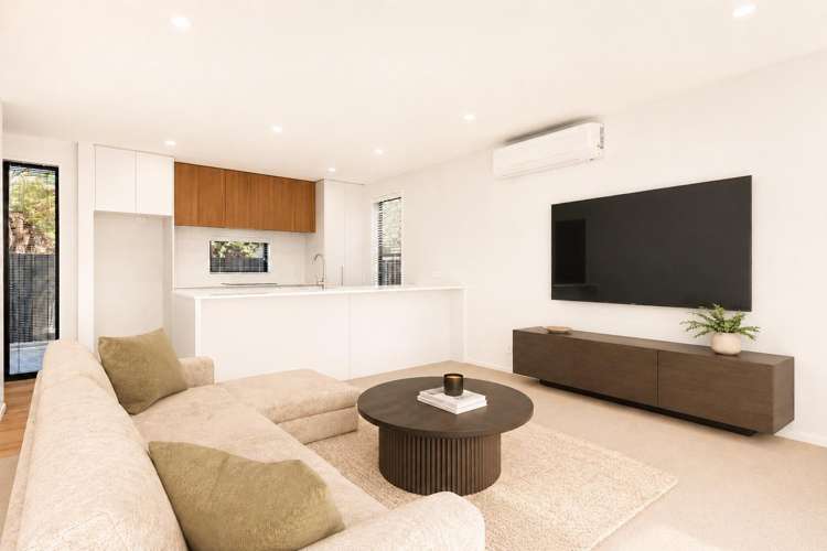 2 & 3/10 Sydney Street_0