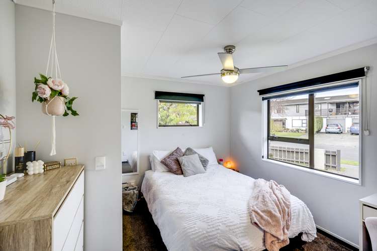 4 Hetley Crescent Taradale_9