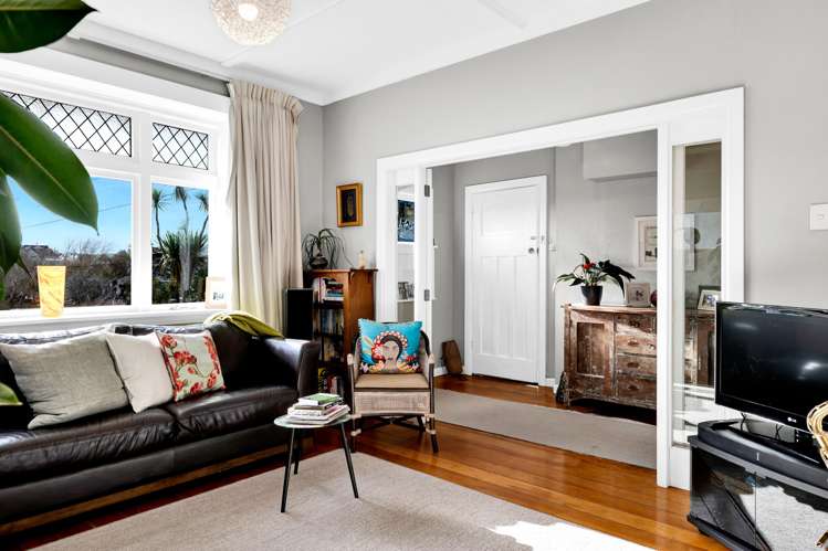 19 Gaine Street New Plymouth Central_5