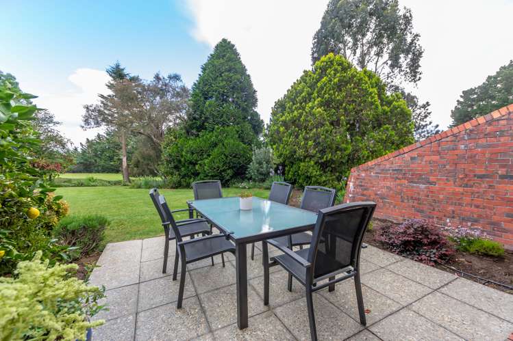 113 Lawford Road West Melton_17