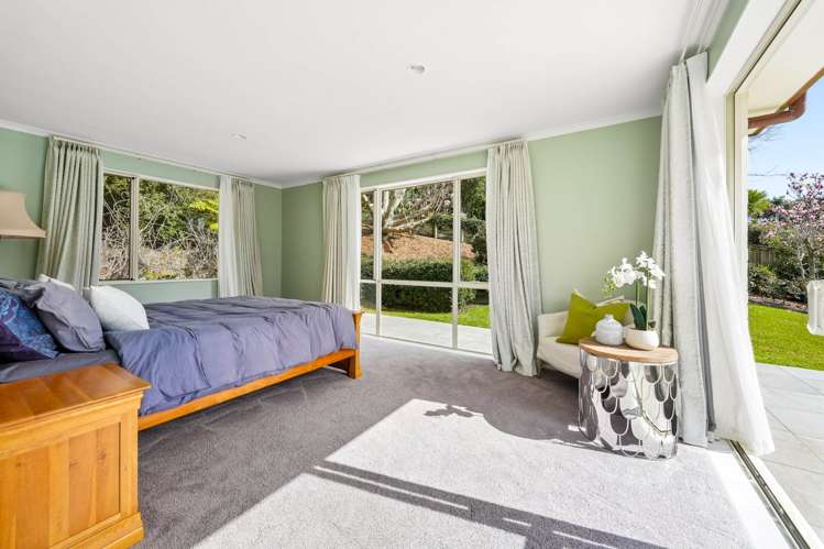 12 Oakford Park Crescent Greenhithe_17