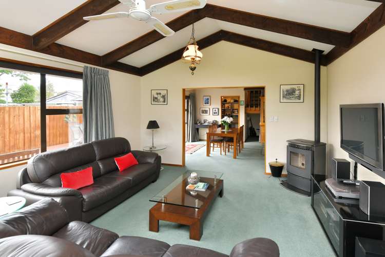 27 Gibbs Drive Woodend_5