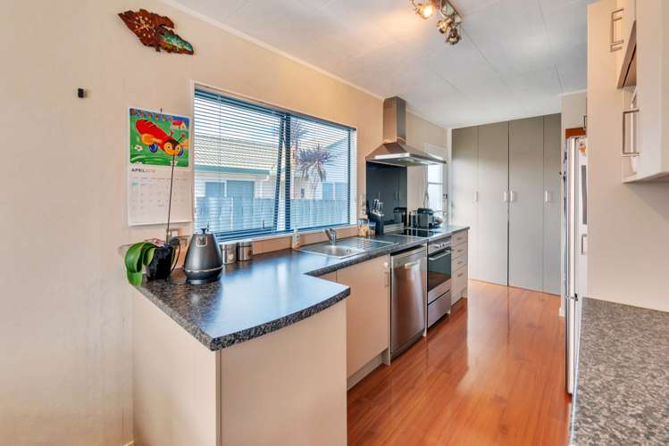 5 Zurich Place Manurewa_9